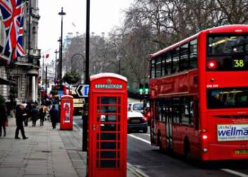 Crise de l&rsquo;énergie: Londres veut prolonger la vie de ses centrales à charbon