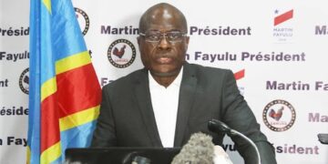 Fayulu: « le communiqué des chefs d&rsquo;État de l&rsquo;EAC met à nu leur intention avérée de balkaniser la RDC »