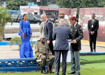 RDC-Belgique: le caporal Kunyuku fait commandeur de l&rsquo;ordre de la couronne par le roi Philippe