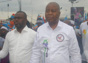 Invalidation de Muzito: « c&rsquo;est un règlement de comptes à un adversaire politique » (B.Mongomba)