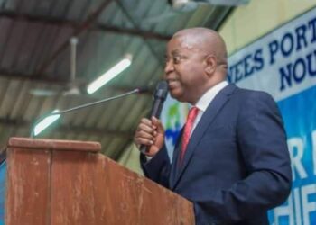 Construire un mur entre la RDC et le Rwanda, augmenter le budget de l&rsquo;armée, les recettes de Muzito pour pacifier l&rsquo;Est