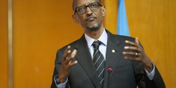 Paul Kagame vomi par Washington