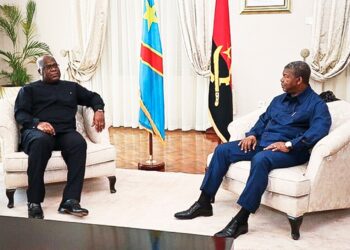 A Luanda, Tshisekedi a échangé avec Lourenço avant de rencontrer Kagame