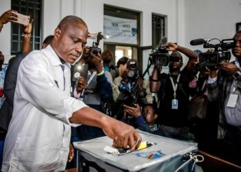 Présidentielle de 2023: « je suis candidat pour bâtir un Etat tourné vers la paix et le développement » (Martin Fayulu)