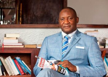 Moni Della à Kabund : « rares sont ceux qui résistent devant l’ouragan de la politique en quittant l’UDPS »