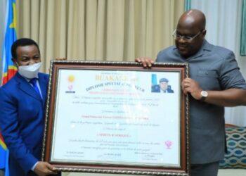 RDC: « Donnons à Félix Tshisekedi un deuxième mandat, nous connaissons son père et sa mère » (Mboso)