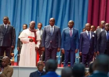 RDC: l&rsquo;ACAJ demande aux anciens chefs de corps constitués de renoncer officiellement aux avantages « excessifs » leur accordés par la loi du 26 juillet 2018