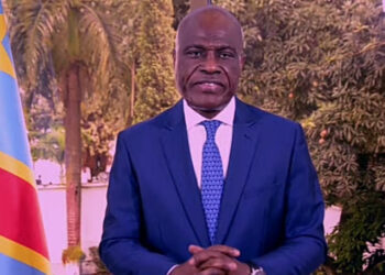 Fayulu appelle les Congolais à s&rsquo;enrôler massivement « pour récupérer le pouvoir du peuple et déjouer le complot de la CENI »