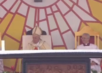 « conflits armés, crise économique et misère sociale », Ambongo dépeint la souffrance des Congolais devant le Pape François