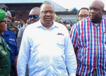 RDC : Uhuru Kenyatta appelle la Force régionale à s&rsquo;interposer dans les zones où le M23 s&rsquo;est retiré
