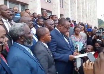 RDC : les élus du FCC refusent « d&rsquo;accompagner la dictature de Félix Tshisekedi et le hold-up électoral qu&rsquo;il a déjà planifié »
